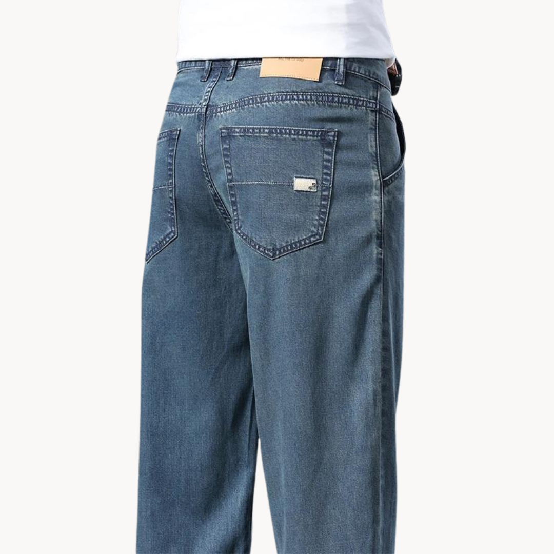 Optew Men’s Relaxed Blue Jeans