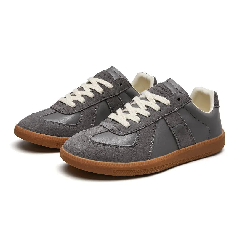 Optew Men’s Retro Low Top Sneakers