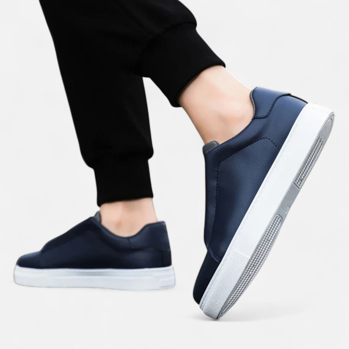 Optew Men’s Slip-On Leather Sneakers