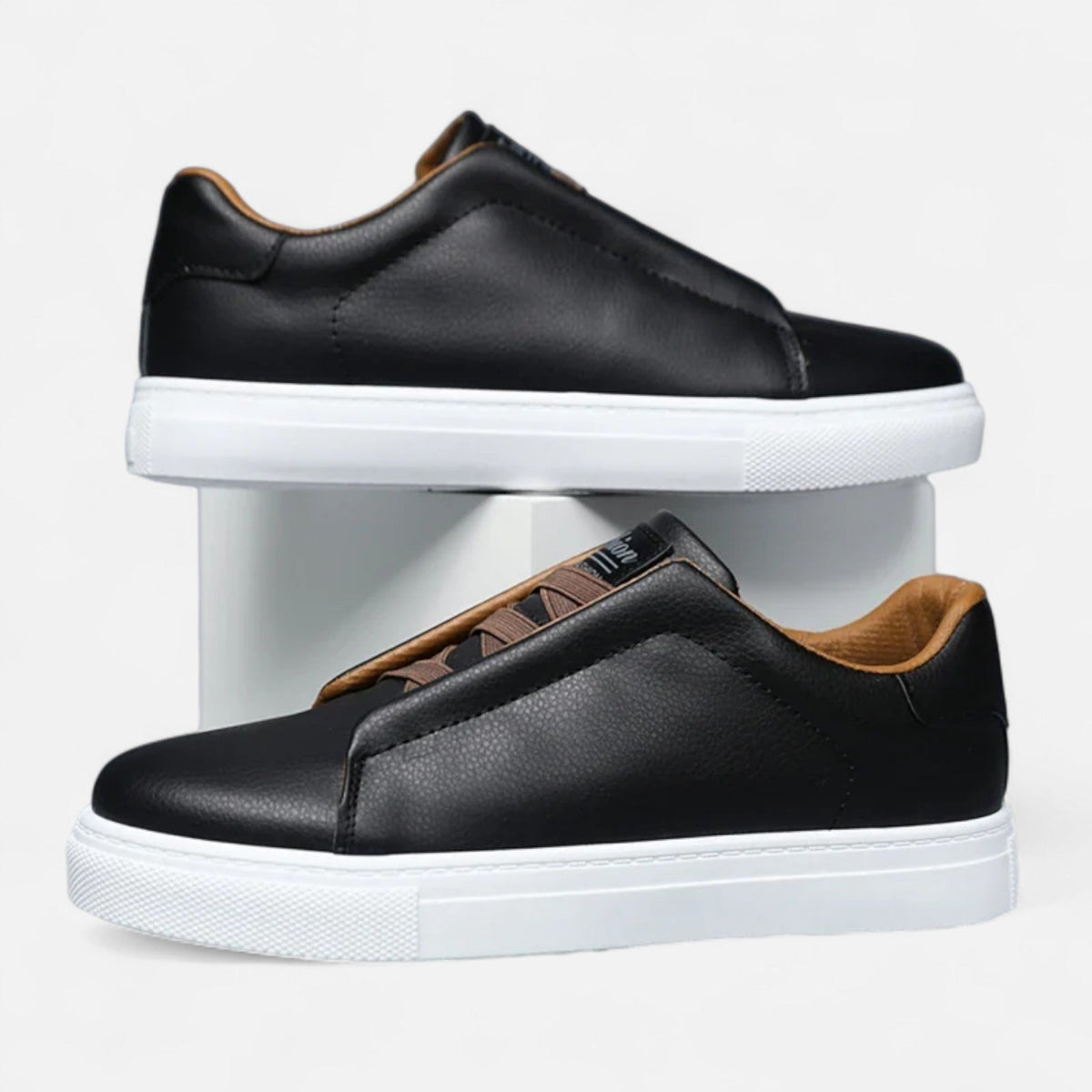 Optew Men’s Slip-On Leather Sneakers