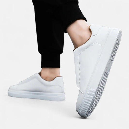 Optew Men’s Slip-On Leather Sneakers
