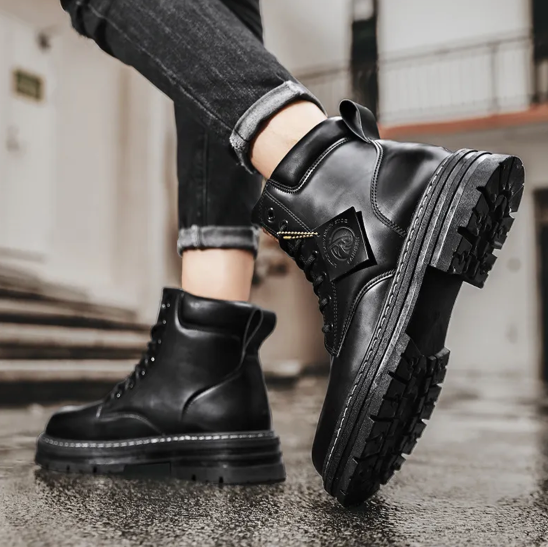 Optew Men’s Lace-Up Work Boots