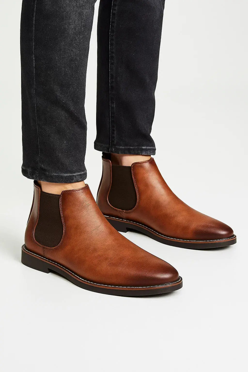 Optew Men's Chelsea Boots Synthetic Leather Retro Slip-On Comfortable Fashion