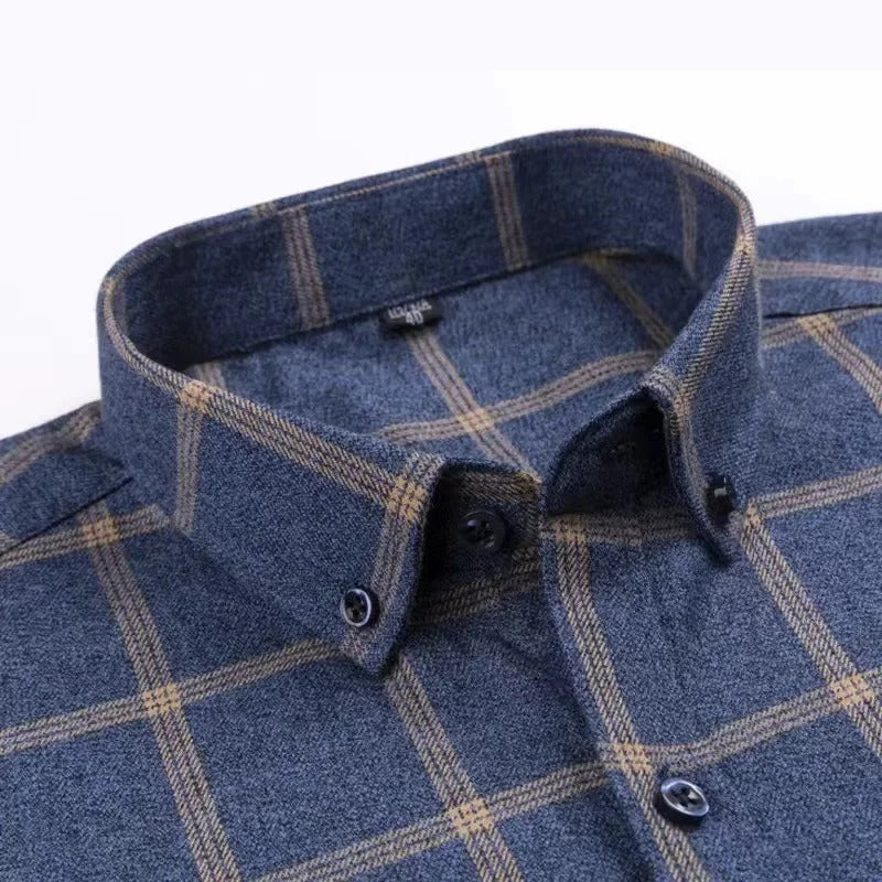 Optew Men’s Checked Button-Down Shirt