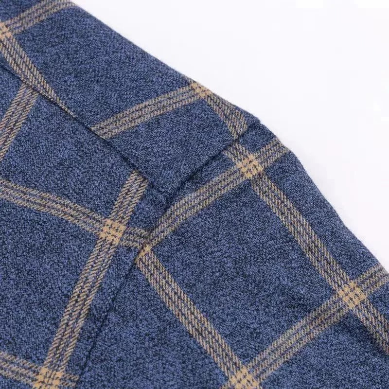 Optew Men’s Checked Button-Down Shirt